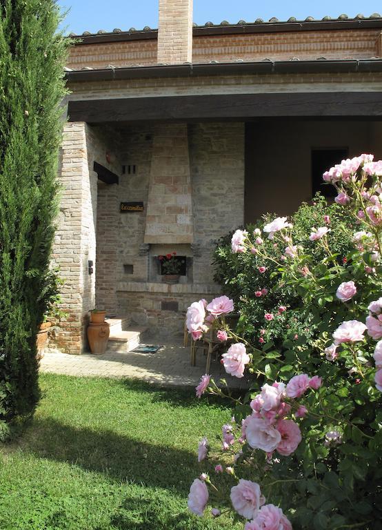 Willa Il Palazzo Dei Diavoli Montepulciano Stazione Zewnętrze zdjęcie
